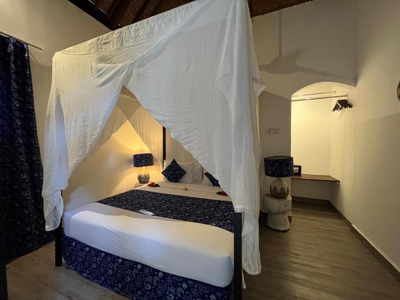 Lombok Villa *